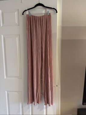 Renee C. Pleated Wide-Leg Pants in Rose